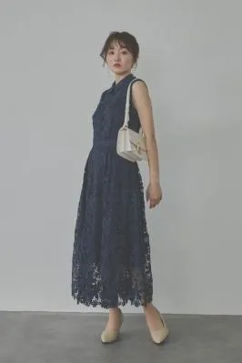 ネイビーのフラワーレースワンピース　M/Select Shop