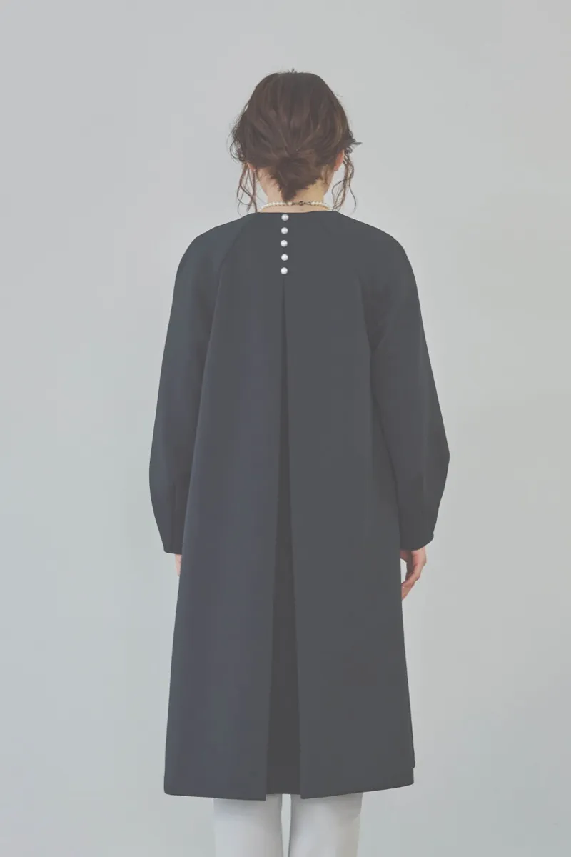 kaene ブラックのバックパールコート