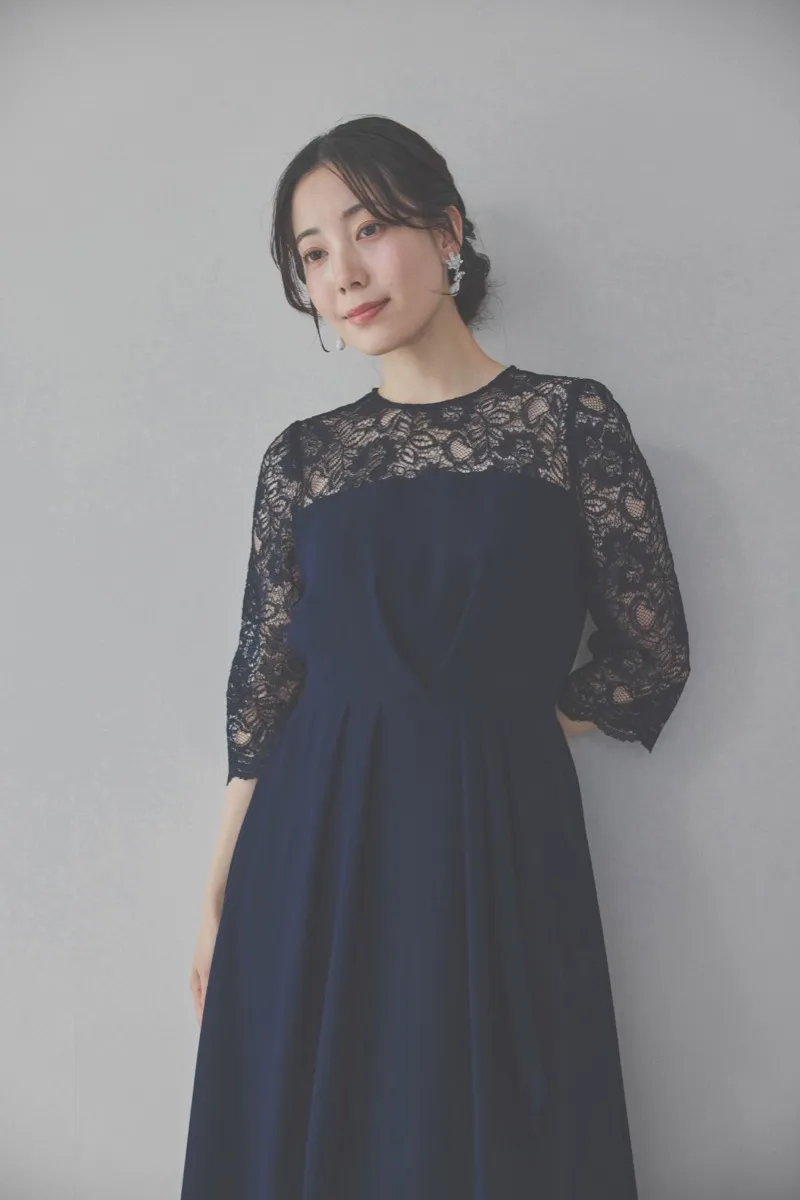ネイビーのデコルテ切り替えラップドレス　M/PREFERENCE　[ 店頭販売価格 37,400円