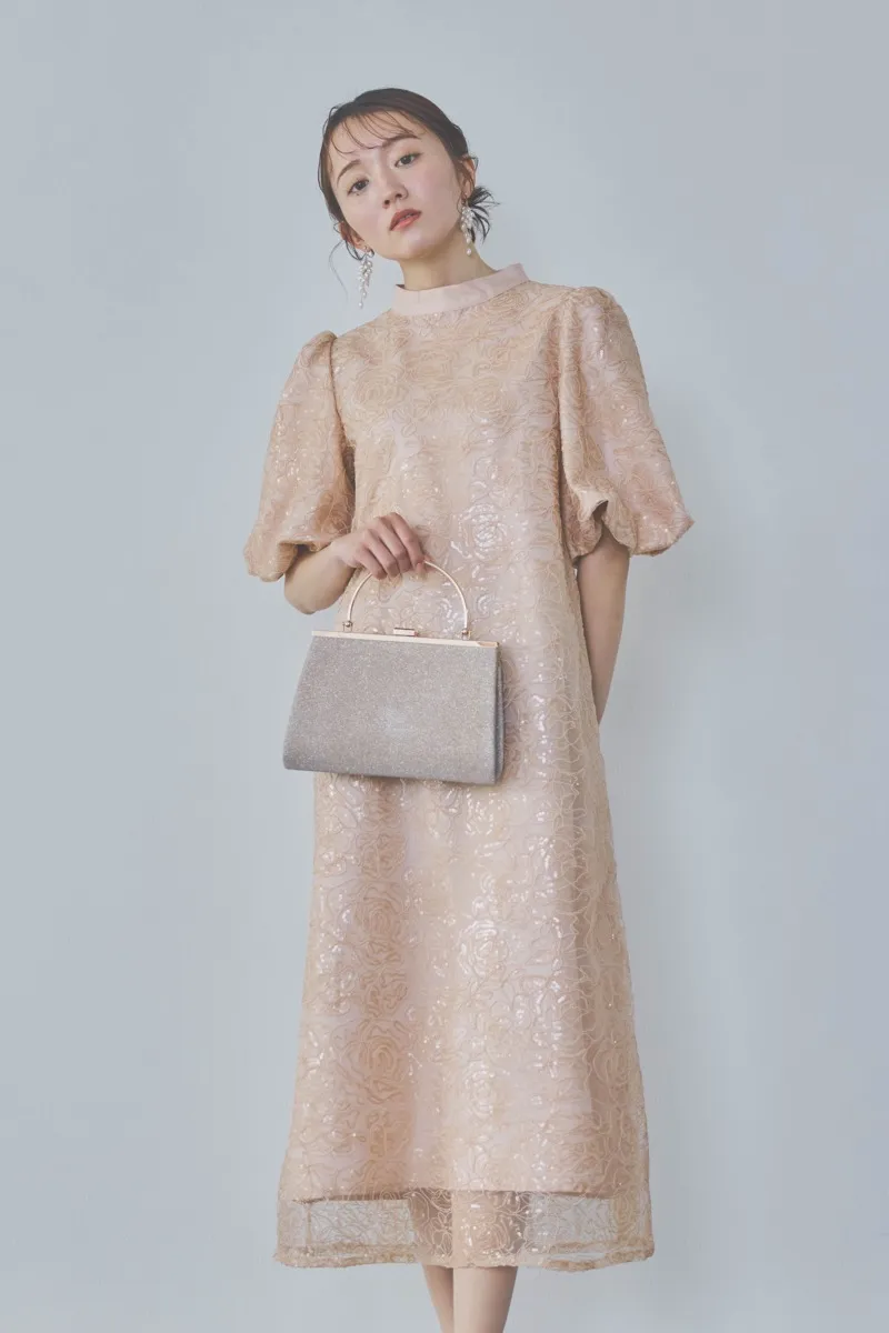 ベージュのボリュームスリーブスパンコールドレス　M/Select Shop