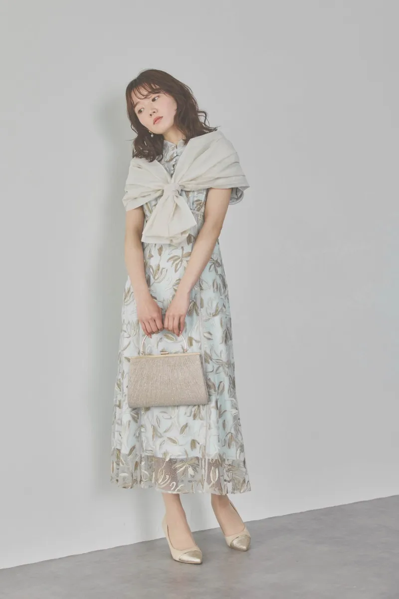 ライトブルーのチューリップスリーブエンブロイダリードレス　M/LILY BROWN