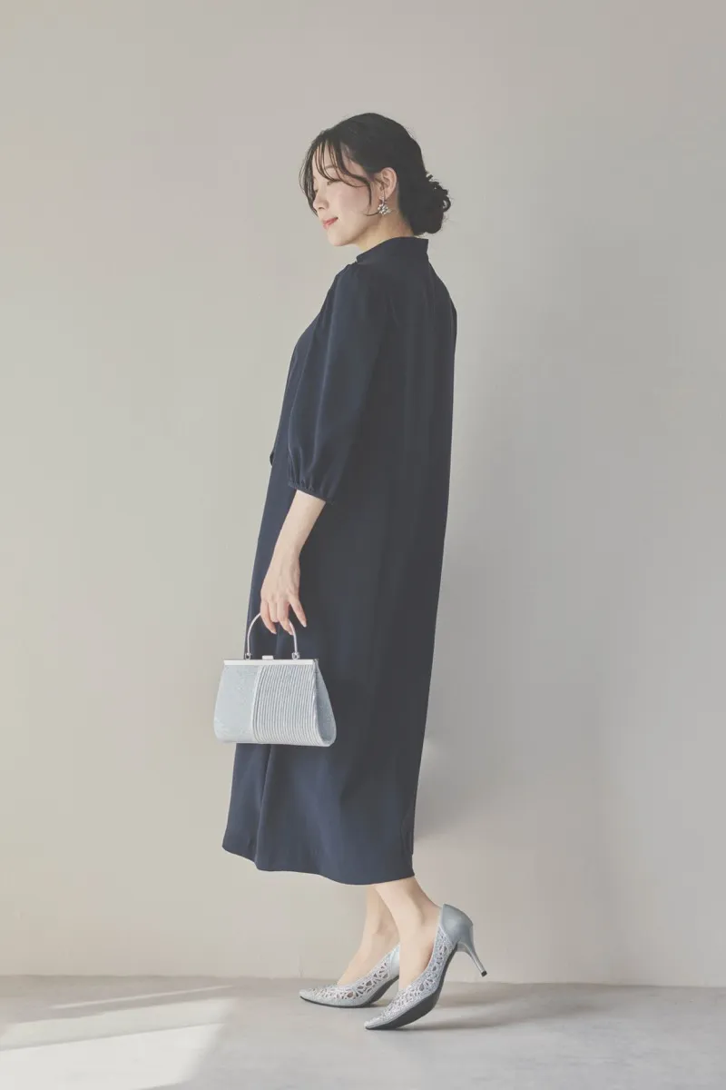 ネイビーのフロントドレープ前開きドレス L〜LL/PREFERENCE[店頭販売価格 42,900円