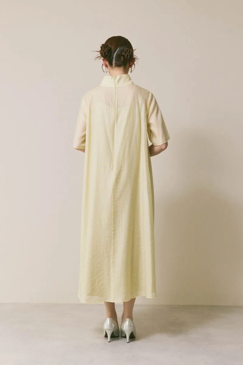 イエローのテントラインシアードレス　M/kaene