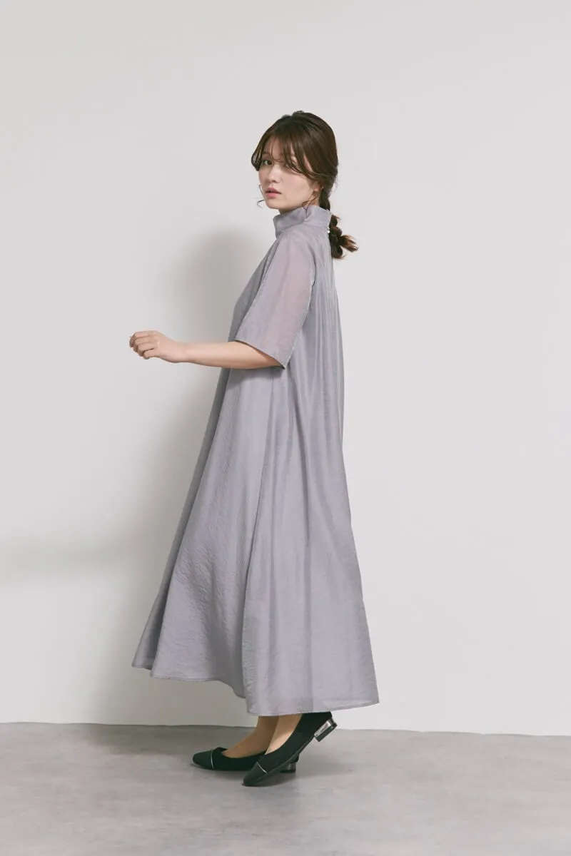 ブルーグレーのテントラインシアードレス　M/kaene