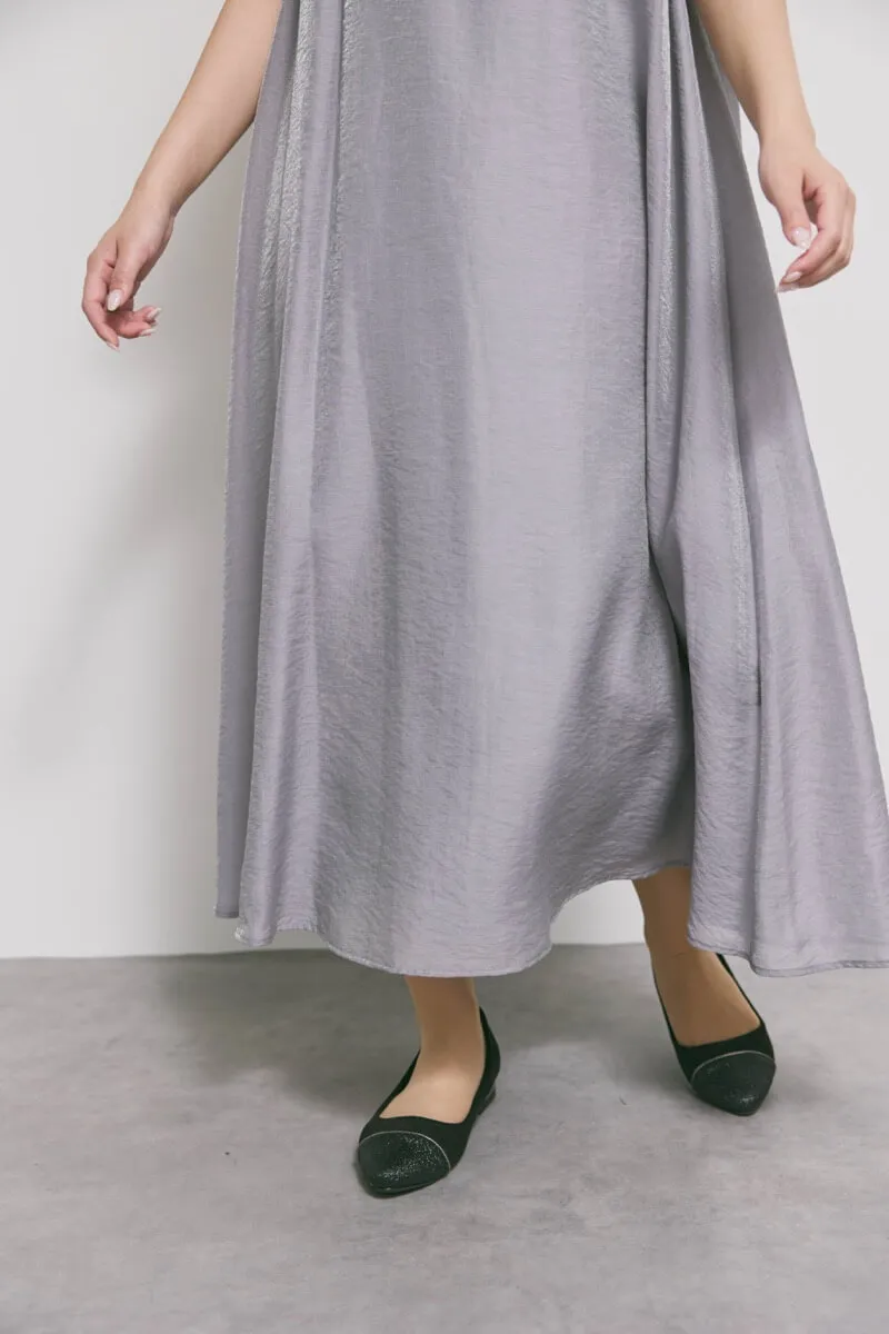 ブルーグレーのテントラインシアードレス　M/kaene