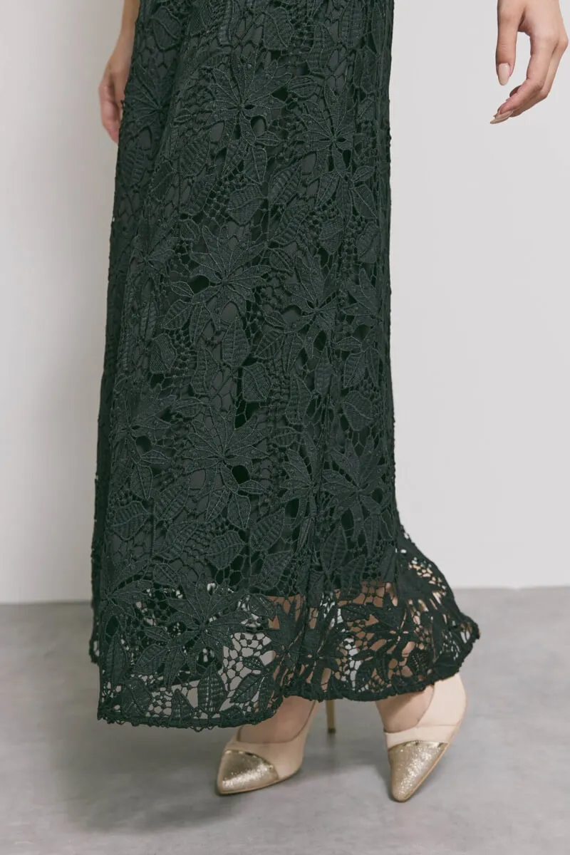 ブラックのビジューカラーレースドレス　M/Leja