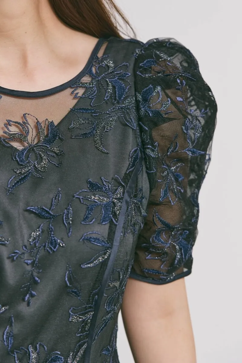 ブラックのチュールラメ刺繍ドレス　M/LILY　BROWN