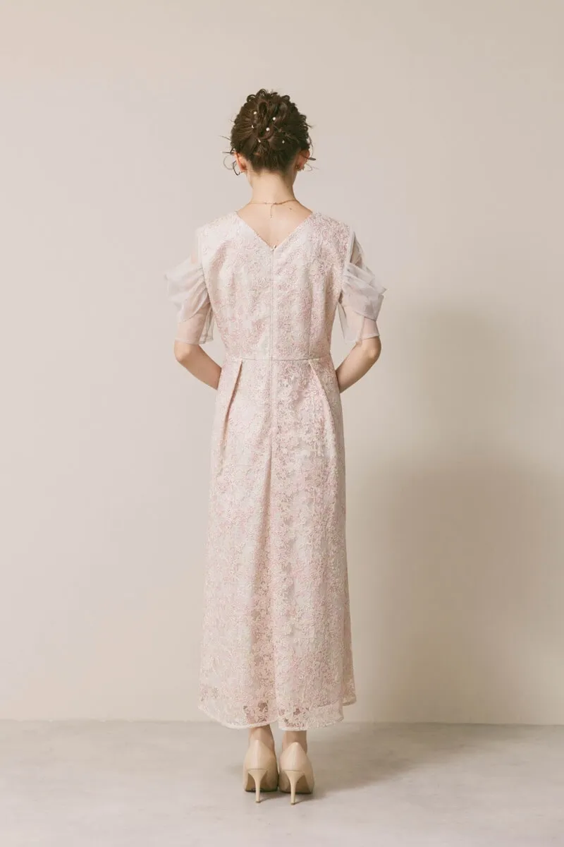 ピンクベージュのシアーオフショルドレス　S/kaene
