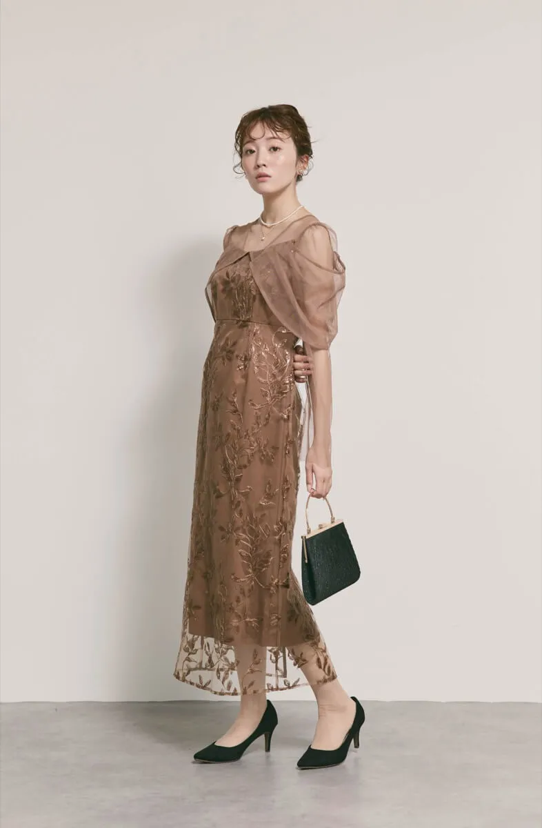 ブラウンのチュールスリーブIラインドレス　M/Leja