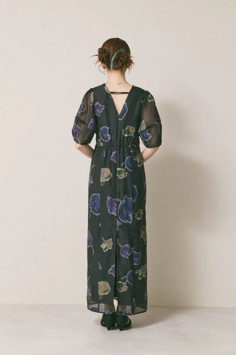 ブラックのフラワープリントオケージョンドレス