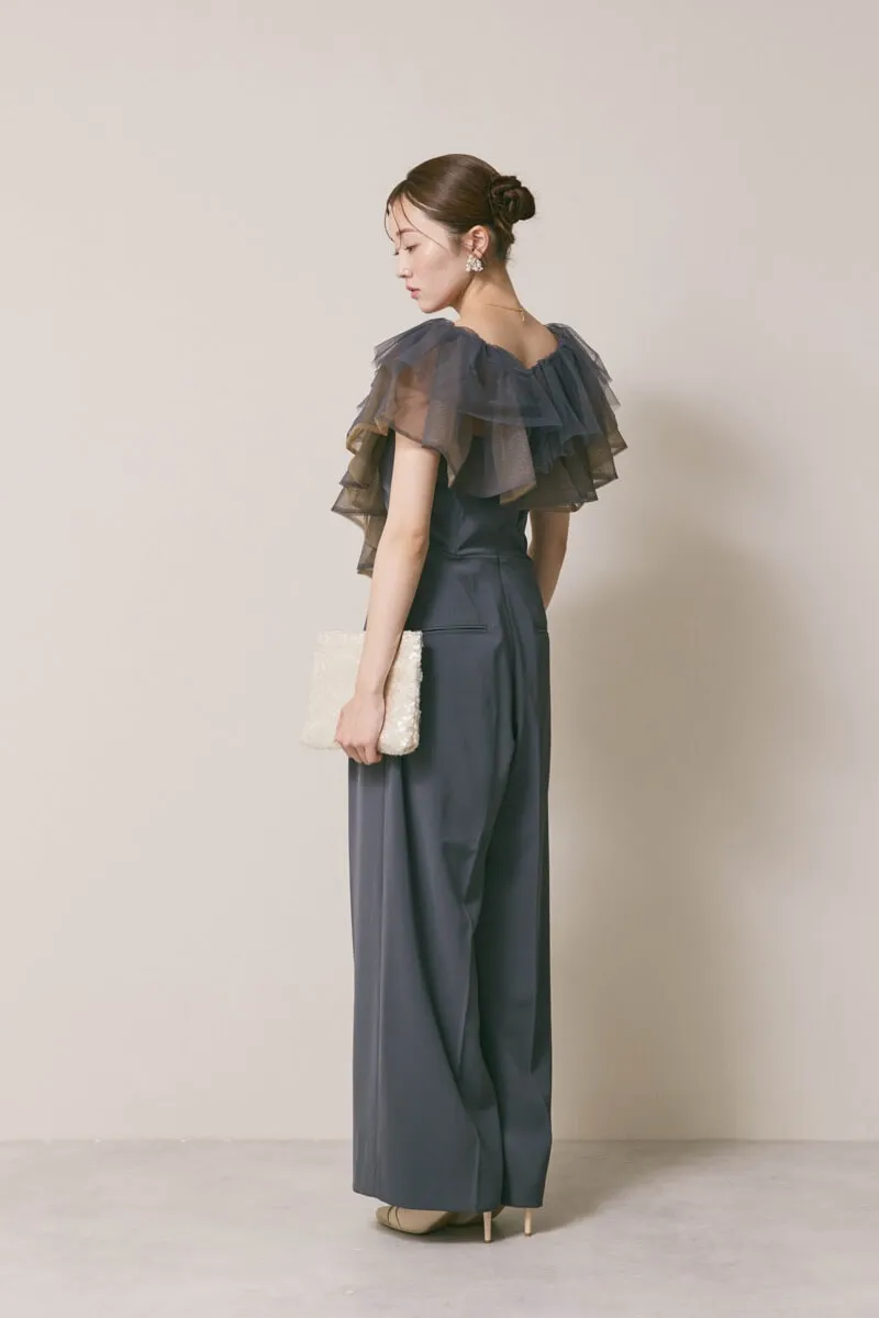 チャコールグレーのチュールカラーベアパンツドレス