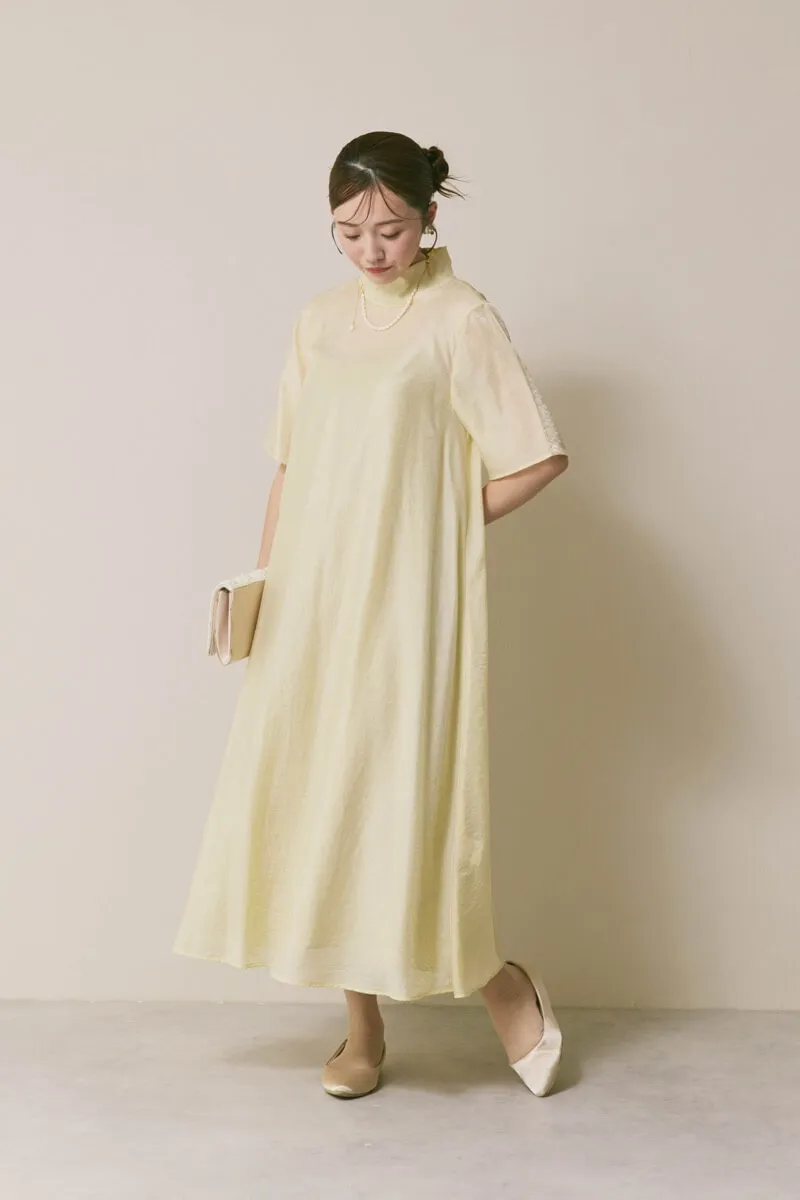 イエローのテントラインシアードレス　M/kaene
