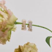 ゴールドのダイヤシャワーイヤリング