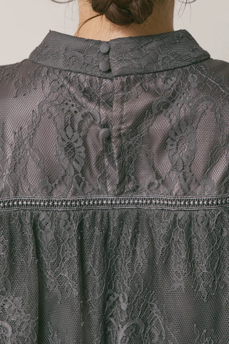 チャコールグレーの授乳口付ハイネックレースドレス L/Select Shop