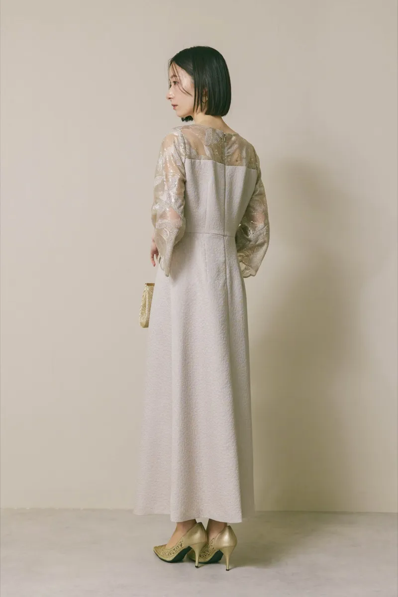 グレージュのブリエレースジャガードドレス　M/eneak [店頭販売価格 42,900円 ]