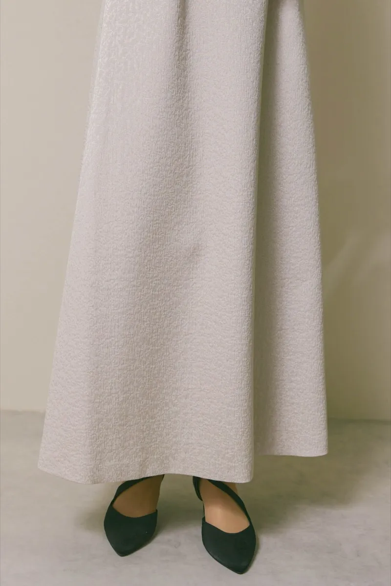 グレージュのブリエレースジャガードドレス　M/eneak [店頭販売価格 42,900円 ]