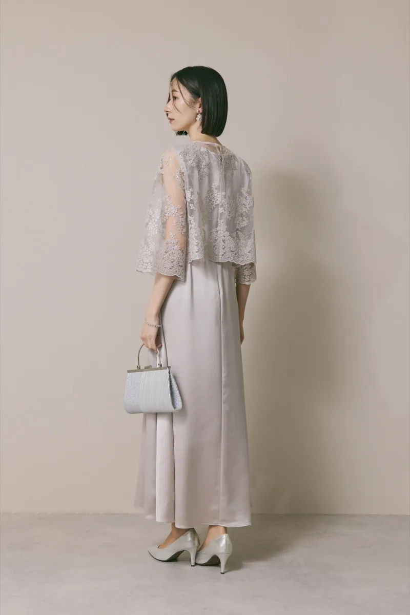 グレージュのシャイニーレースレイヤードドレス　M/eneak [ 店頭販売価格 49,500円 ]