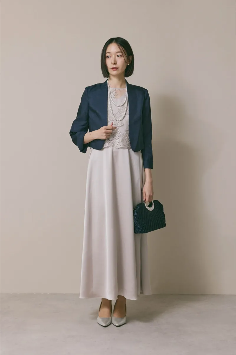 グレージュのシャイニーレースレイヤードドレス　M/eneak [ 店頭販売価格 49,500円 ]