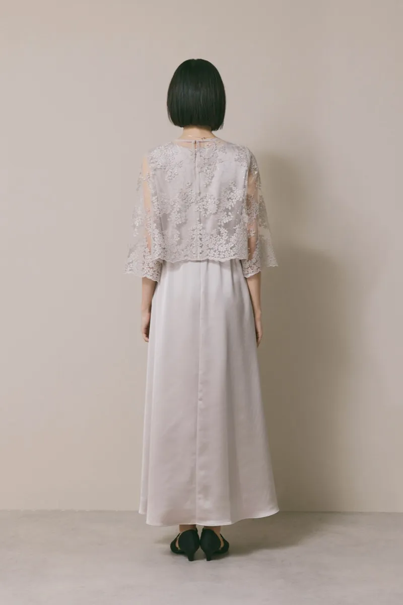 グレージュのシャイニーレースレイヤードドレス　L/eneak [店頭販売価格 49,500円]