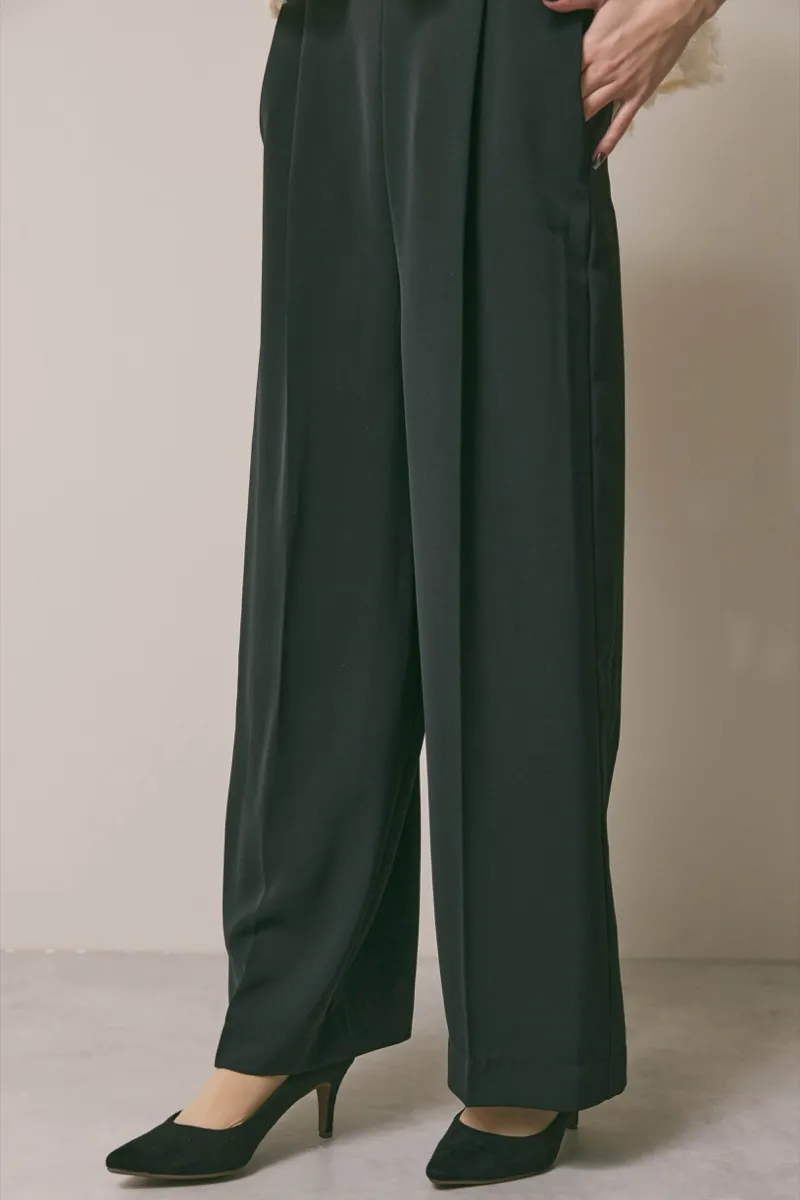 ホワイト✕ブラックのペタルテクスチャーパンツドレス　M/Select Shop