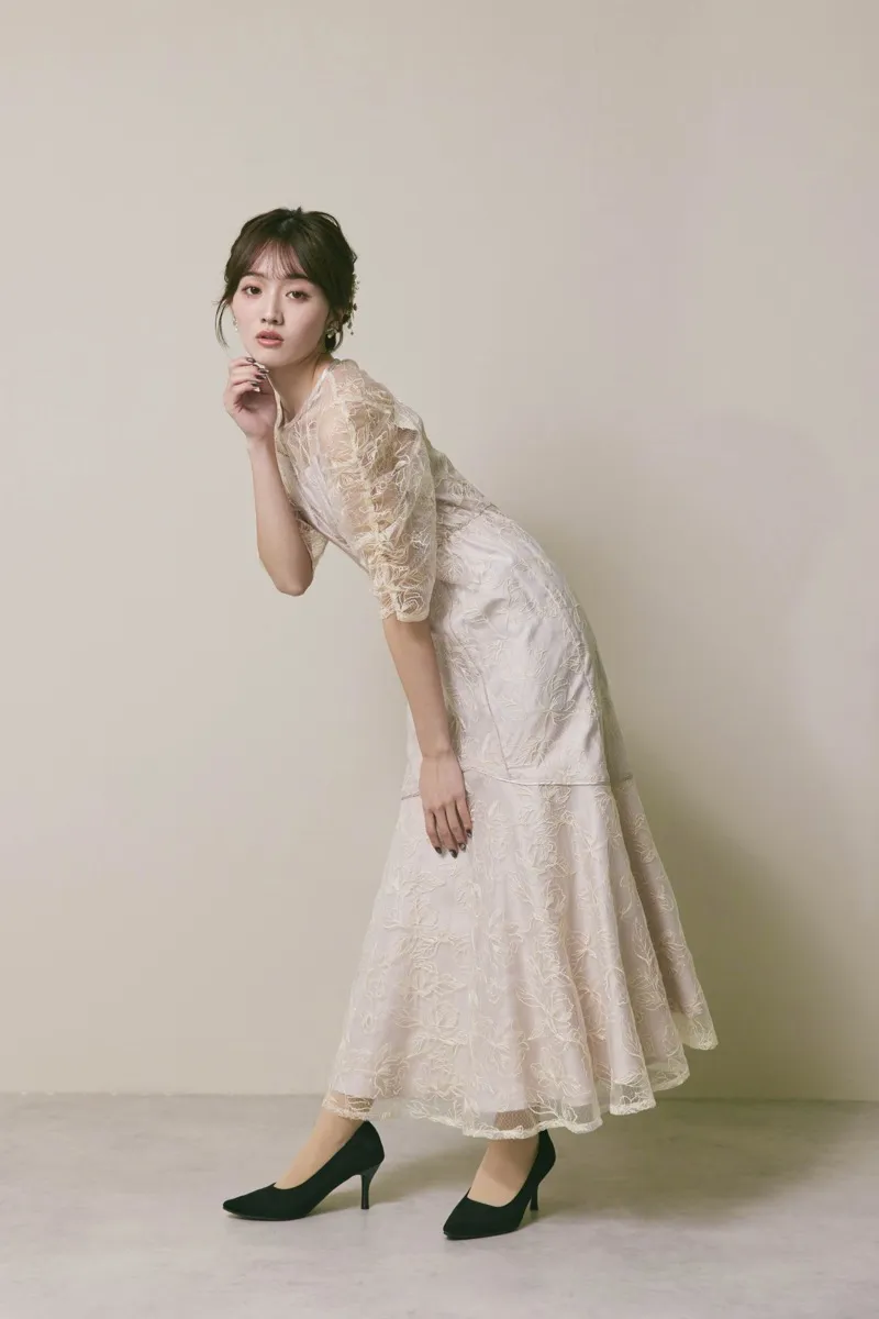 ライトベージュのフローラルチュールマーメイドドレス　M/Select Shop