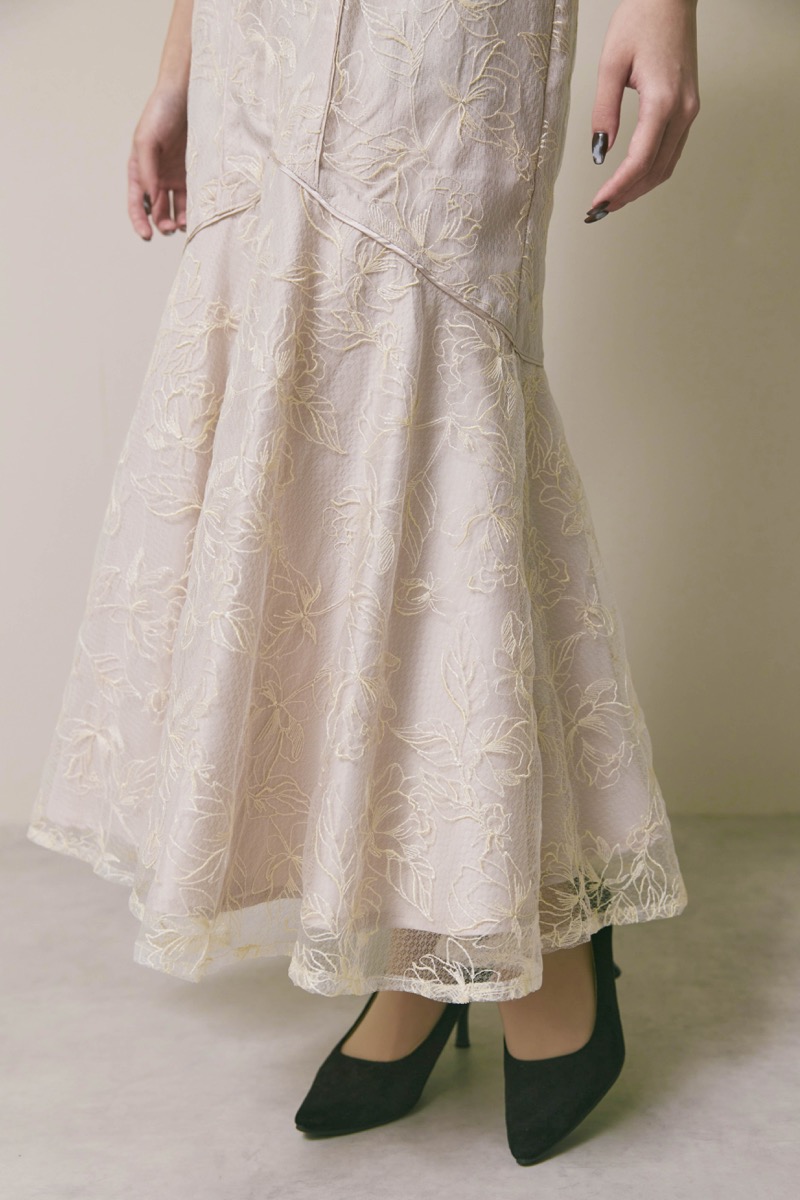 ライトベージュのフローラルチュールマーメイドドレス　M/Select Shop