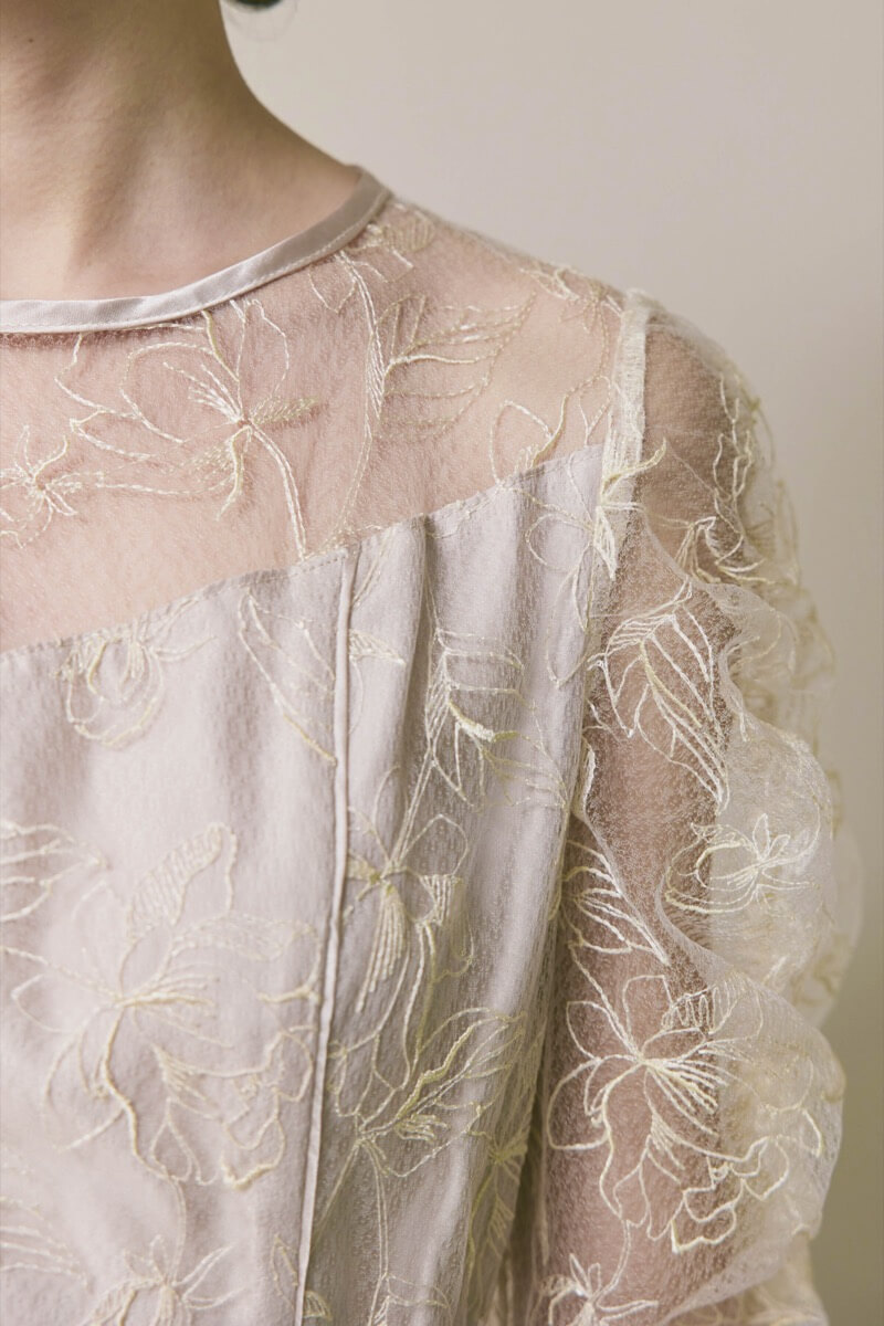 ライトベージュのフローラルチュールマーメイドドレス　M/Select Shop