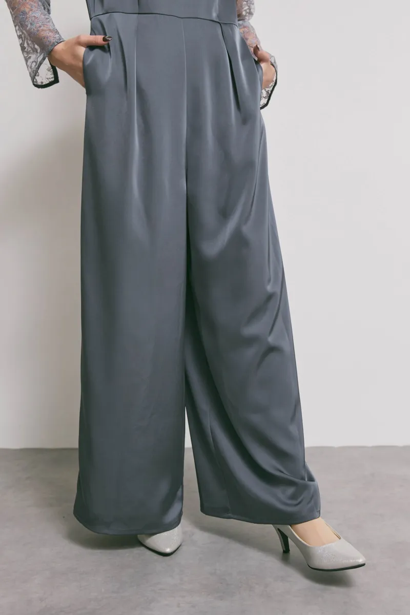 グレーのシークインエンブロイダリーパンツドレス　M/kaene