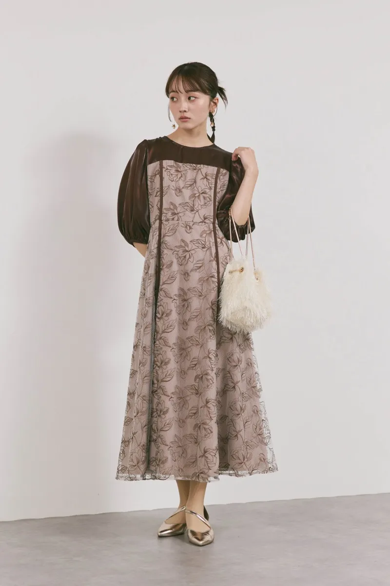 ブラウンのパイピングレース切替ドレス　M/kaene