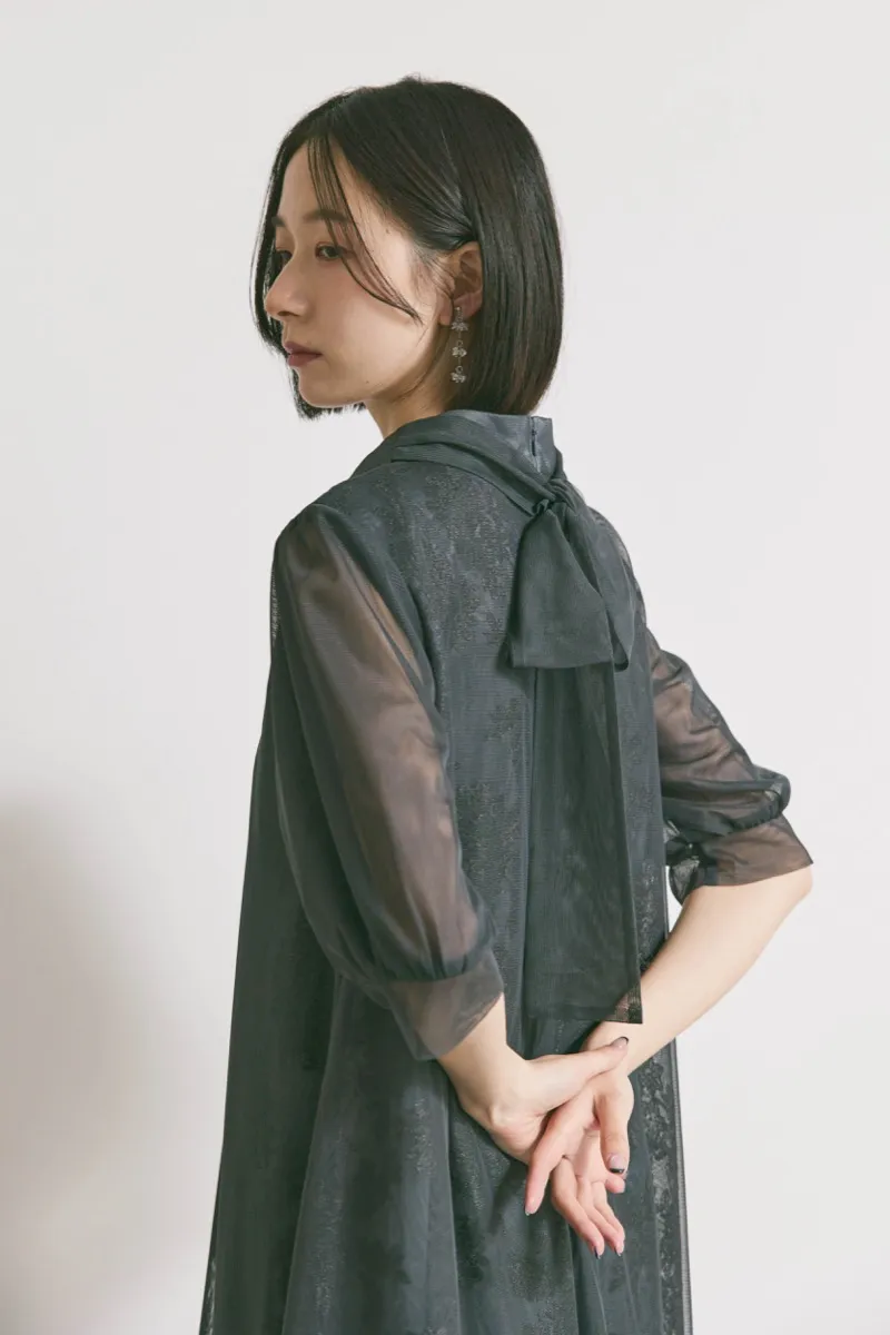 グレーのチュールレースAラインドレス　M/kaene