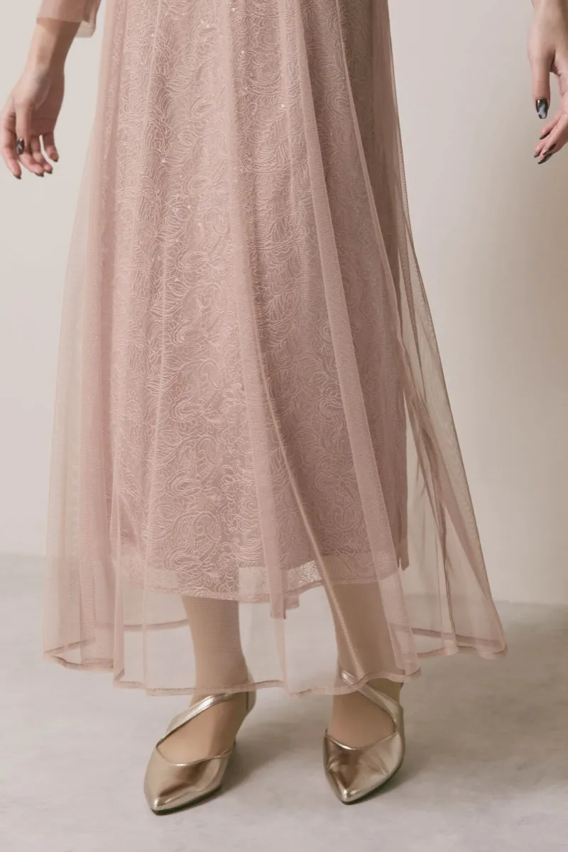 ピンクベージュのシアーエプロンレースドレス　M/kaene