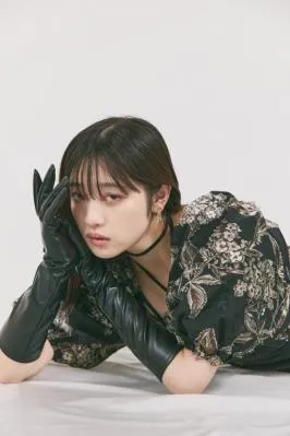 ブラックのスイッチングジャガードドレス　M/MARTE