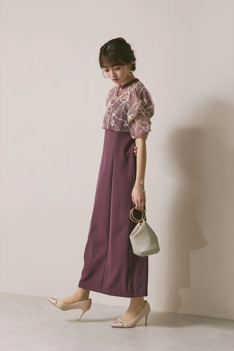 グレイッシュレッドのフラワーモール刺繍ドレス　M/AIMER