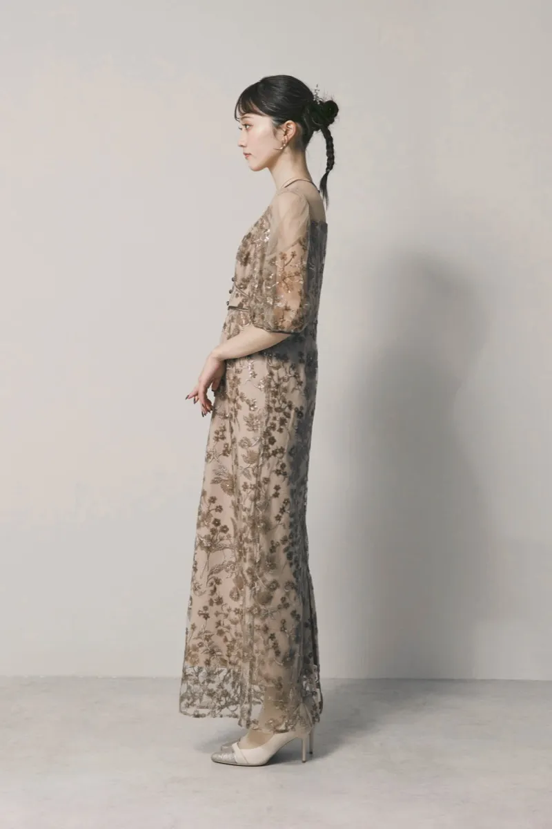 ベージュのフラワーエンブロイダリーパフスリーブドレス　M/Leja