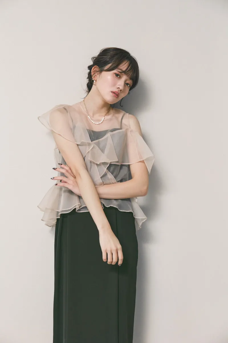 ブラック✕アイボリーのラッフルブラウスセットドレス　M/FRAY.ID