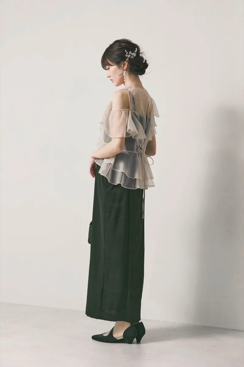 ブラック✕アイボリーのラッフルブラウスセットドレス　M/FRAY.ID