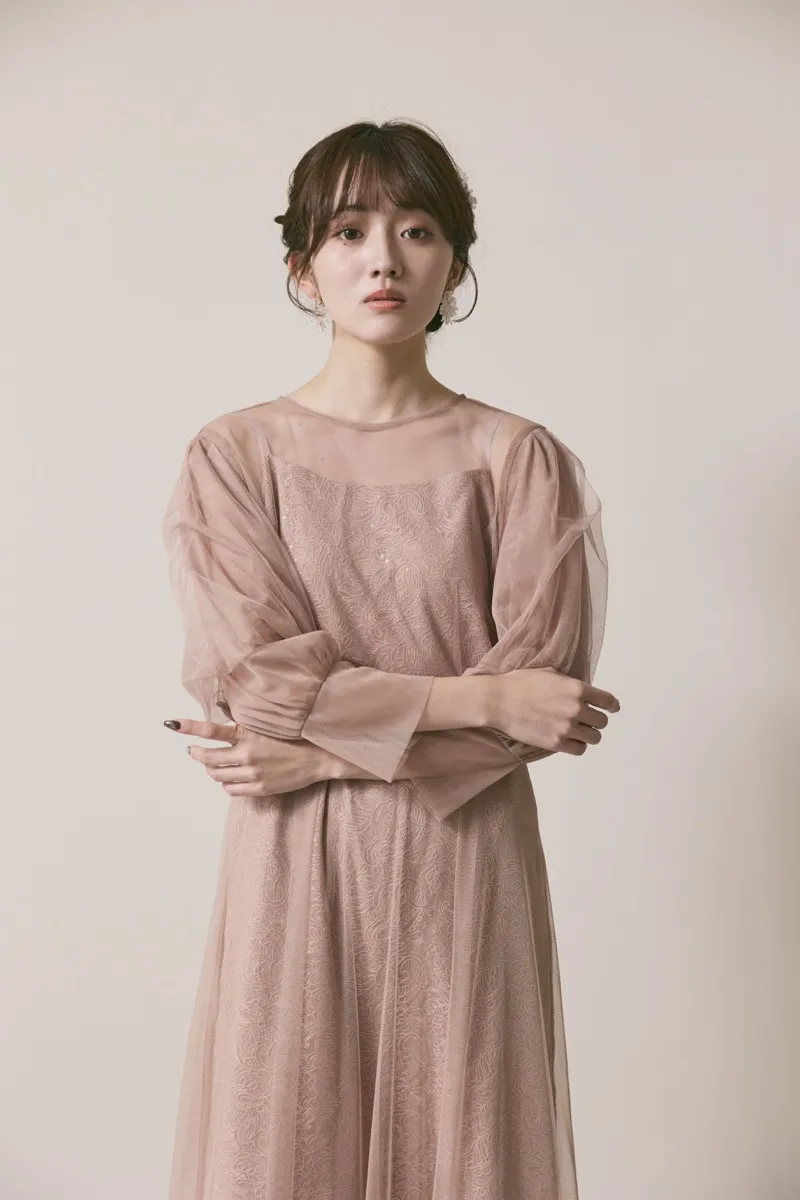 ピンクベージュのシアーエプロンレースドレス　S/kaene