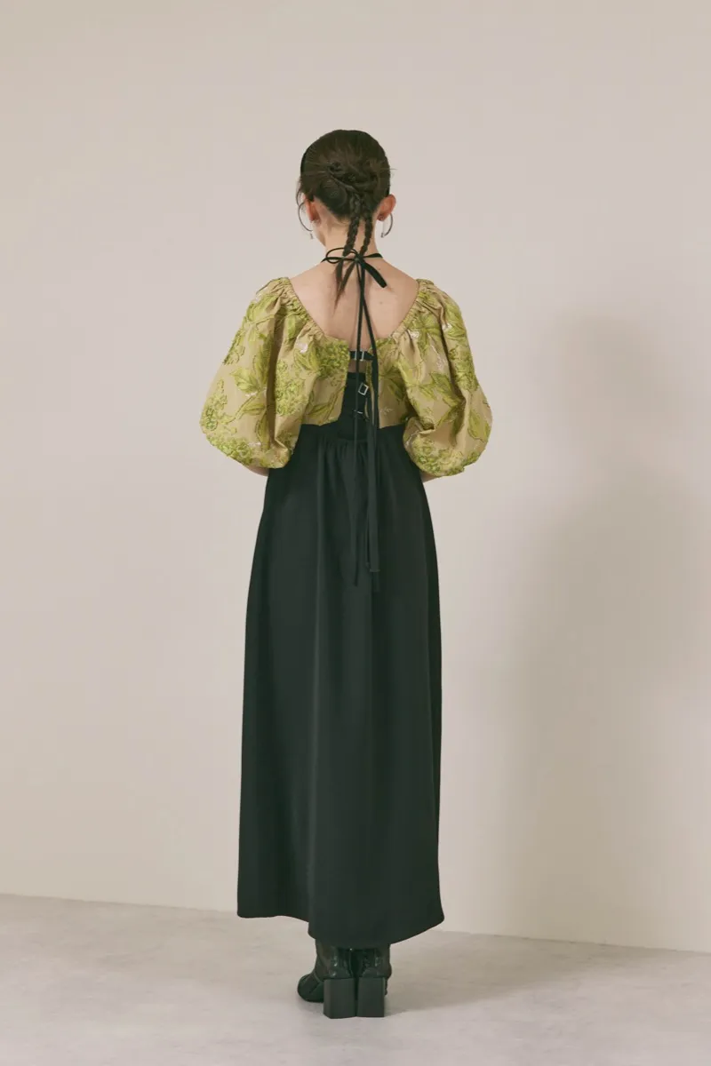 ブラック×ベージュのスイッチングジャガードドレス