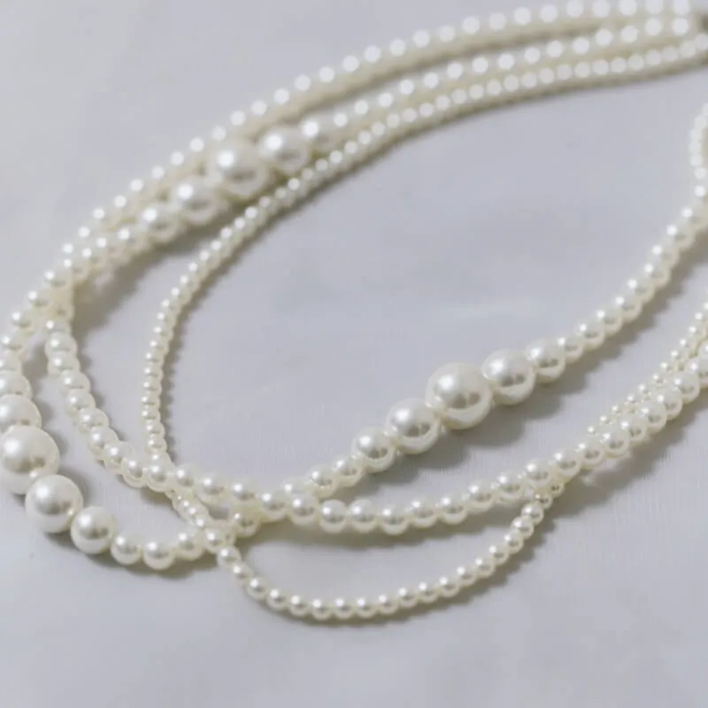 ボリュームパールの3連ネックレス