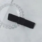 ブラックのベロアリボンクリップ