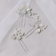 シルバーのクリスタルリーフヘアピン(3本セット)