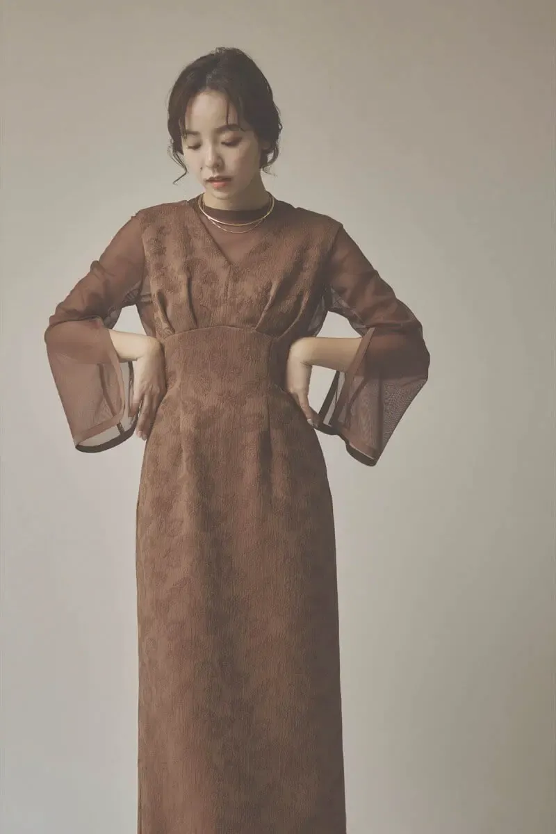 ブラウンのジャガードIラインドレス　L/AIMER