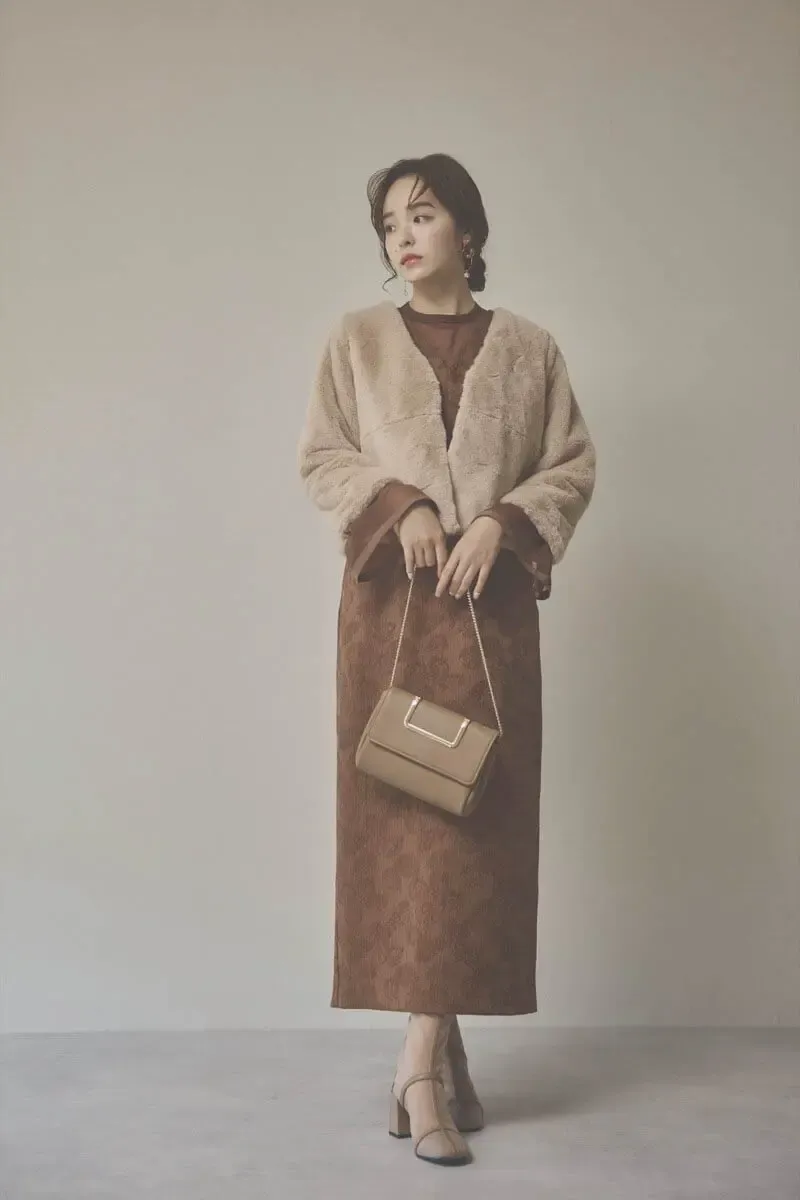 ブラウンのジャガードIラインドレス　L/AIMER