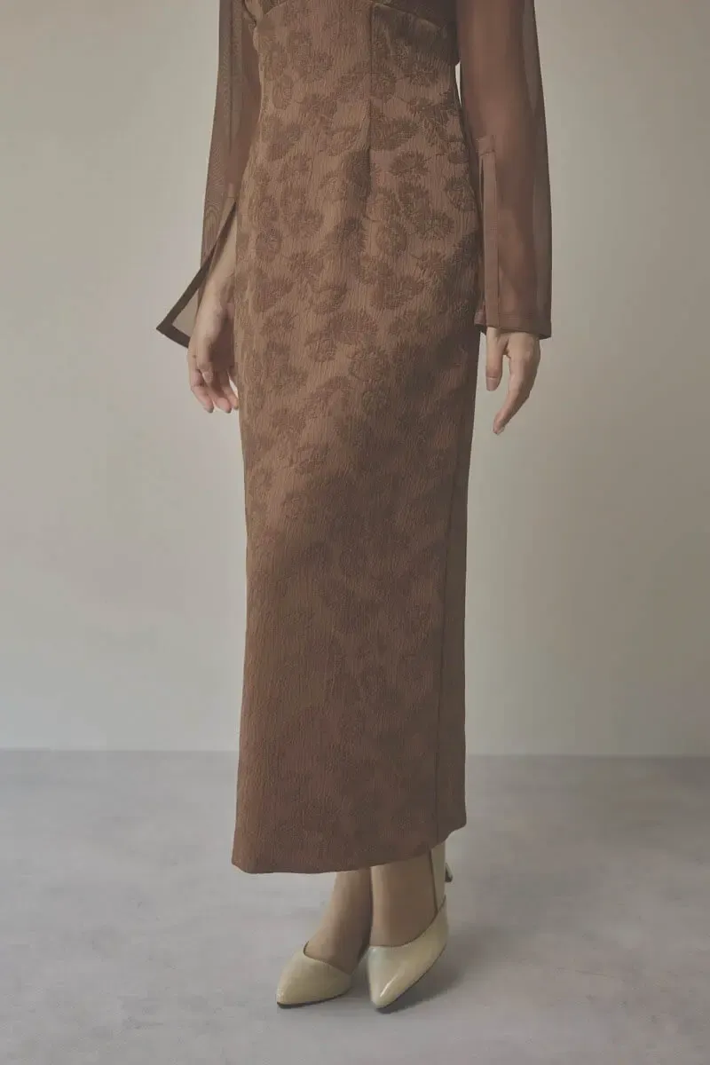 ブラウンのジャガードIラインドレス　L/AIMER